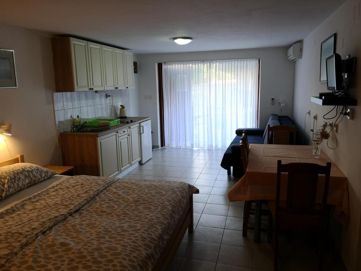 Apartma Nina Seline
