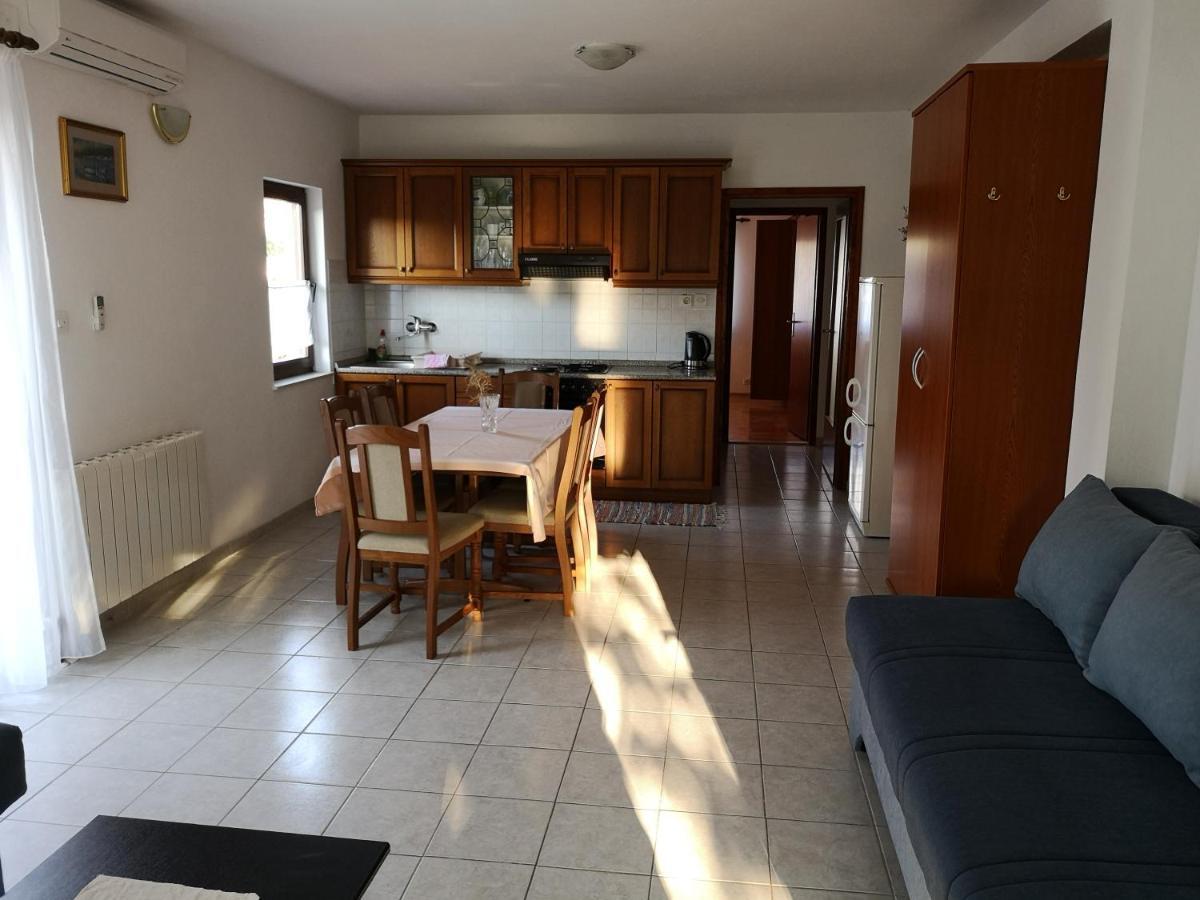 Apartma Nina Seline