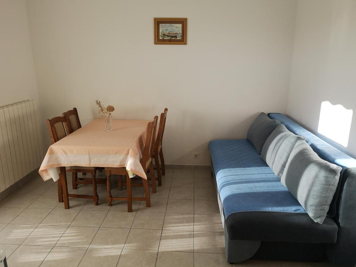 Apartma Nina