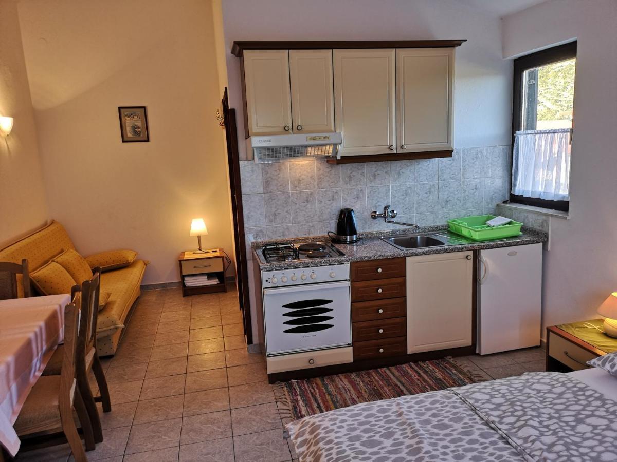 Apartma Nina